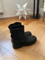 UGGS Gr 37 ungefüttert Neuhausen-Nymphenburg - Neuhausen Vorschau