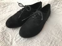 Schnürschuhe Velour 39 neu schwarz Halbschuhe Leipzig - Leipzig, Zentrum-Nord Vorschau