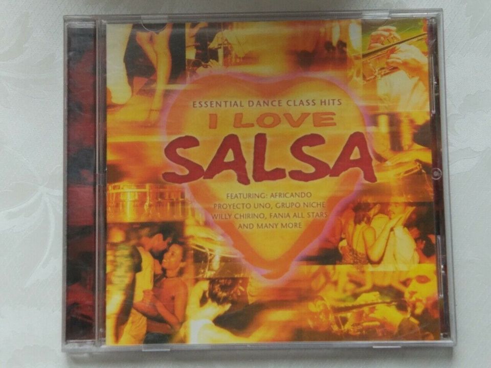 CD ⭐ I Love Salsa Essential Dance Class Hits Africando Niche Star in Berlin