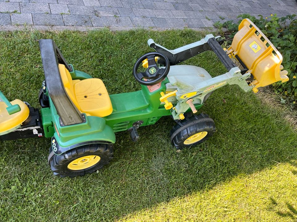 rolly trace lader Traktor mit Zubehör in Dillingen (Saar)