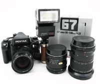 Pentax 67 II mit 3 objektive handgriff Bayern - Randersacker Vorschau