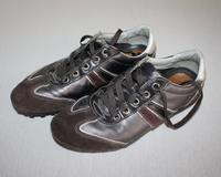 Geox ~ Schuhe Sneaker Leder beere pflaume Gr. 37 Bayern - Bad Staffelstein Vorschau