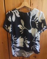 Bluse von H&M, weiß/dunkelblau, Gr.40! Niedersachsen - Bovenden Vorschau