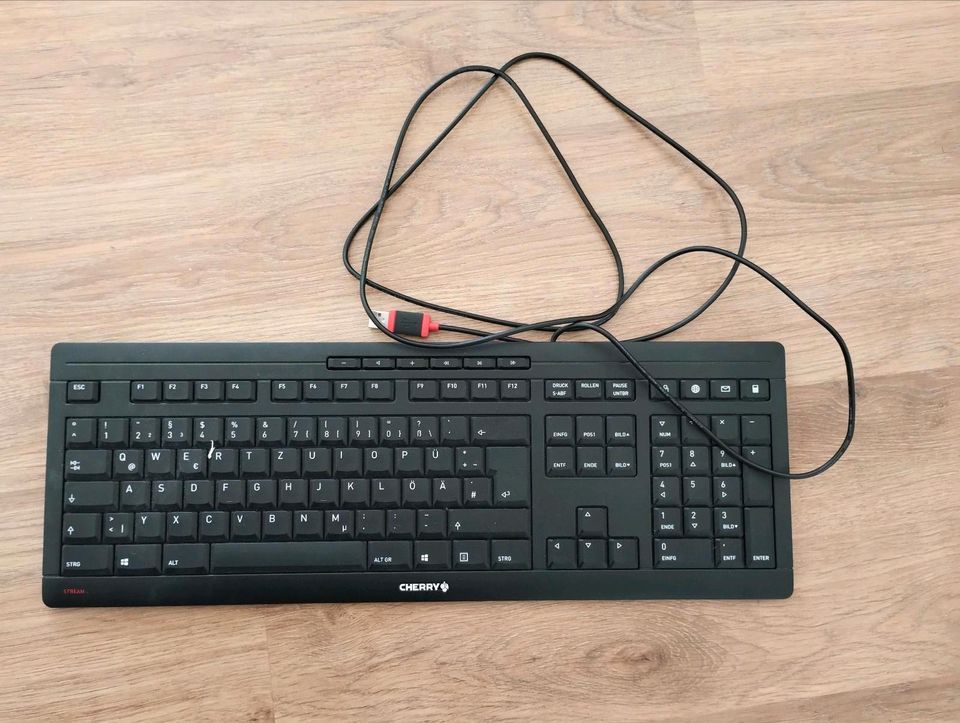 Tastatur Cherry Stream USB - wie neu in Saarbrücken