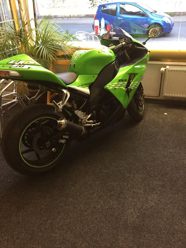 Kawasaki Ninja zx-10r in Berlin