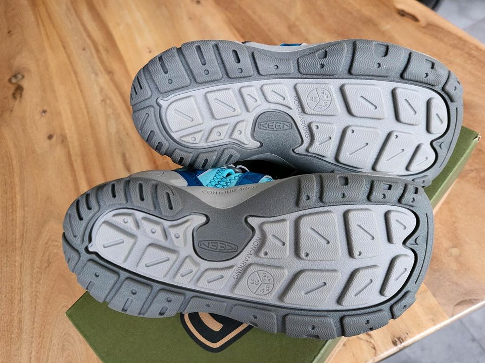 KEEN Knotch Creek Outdoorsandalen Schuhe Blau Gr. 30,31 NEU in Wuppertal