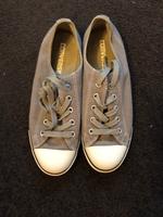 Chucks Converse Allstar sehr gut erhalten 37,5 23,5 cm Niedersachsen - Geeste Vorschau