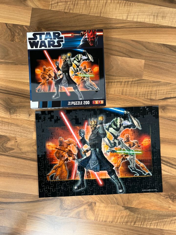 Zwei 3D Puzzle Star Wars in Essen