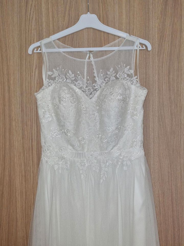 Brautkleid/Hochzeitskleid Ivory Gr. 38/M in Gütersloh