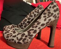 Leo High Heels gr 40 Baden-Württemberg - Ehrenkirchen Vorschau