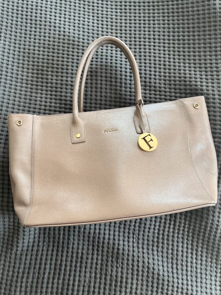 Furla Handtasche in Bonn