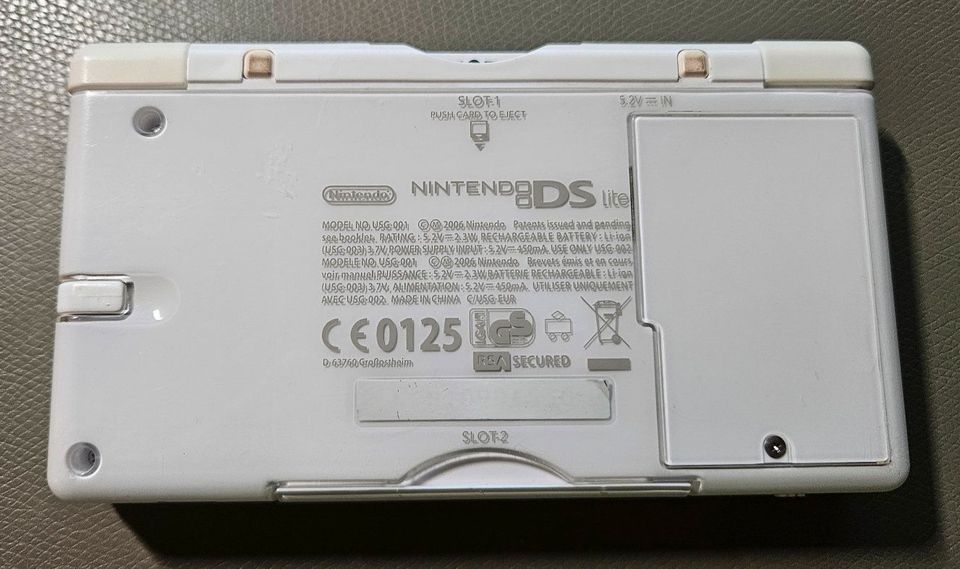 Nintendo DS Konsole weiß, inkl. Ladegerät in Haag a.d.Amper