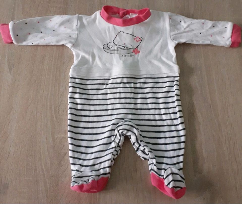 Baby Kleidung Mädchen Kinder Kleidung gr 56 bis 74 in Dortmund
