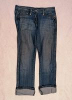 Stylische Jeans, blue/used, Gr.42, Neuwertig! (15) Hessen - Steinbach Vorschau