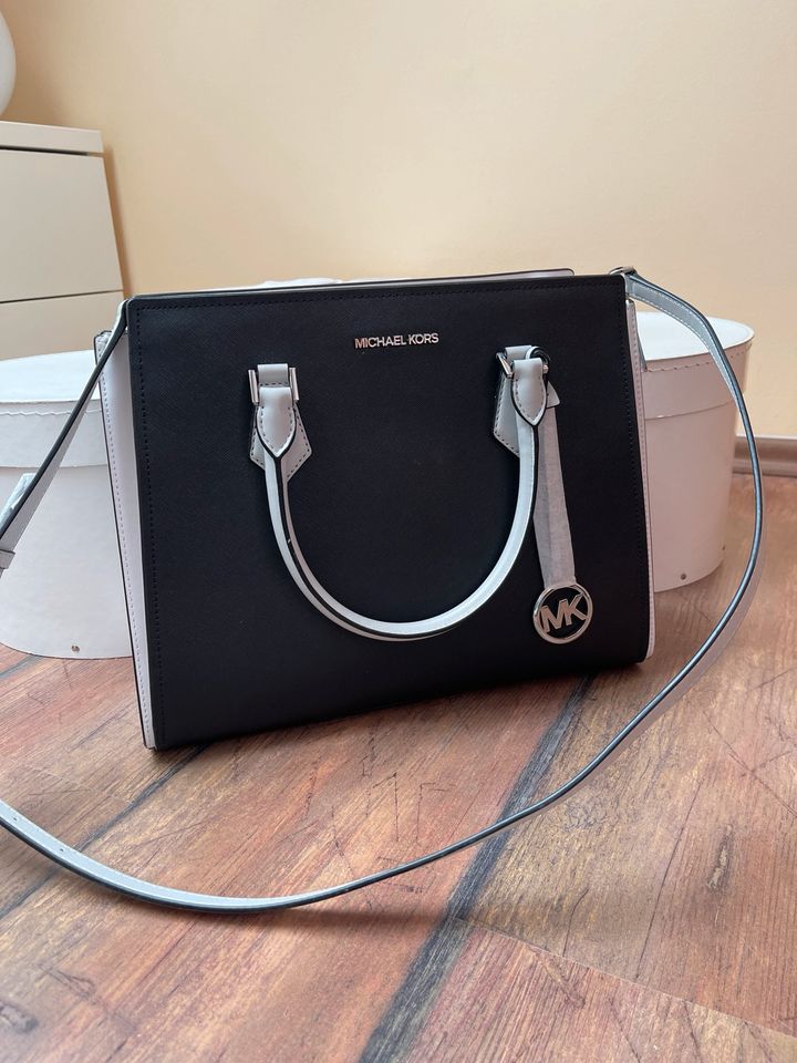 Michael Kors Tasche „Hope“ in Ludwigsburg