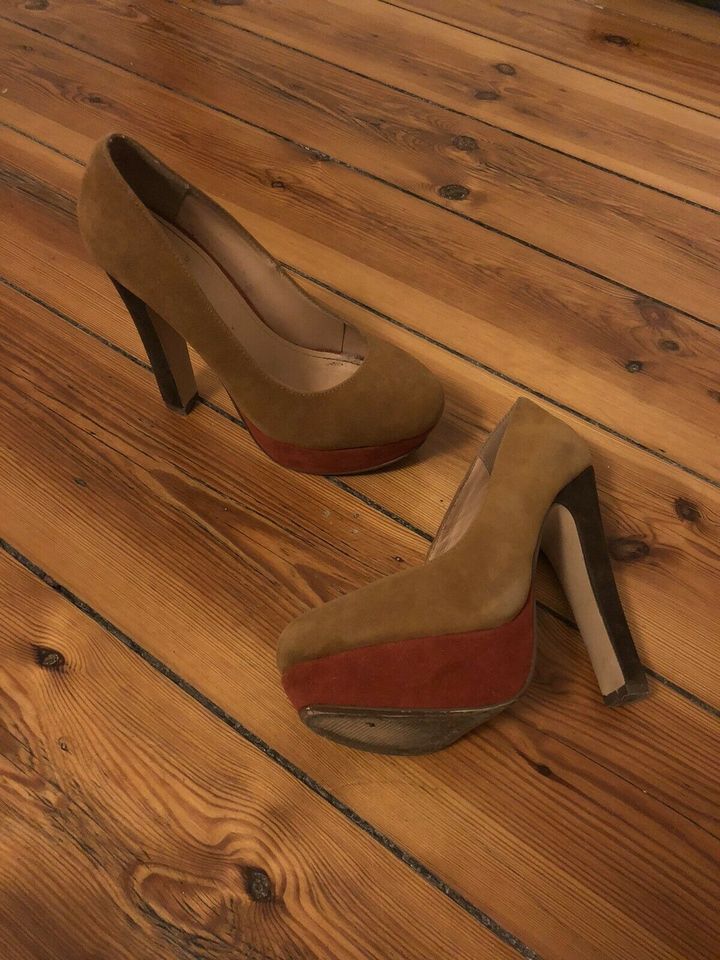 Görtz 17 Pumps Plateau High Heels Wildleder Leder Cognac braun 39 in Berlin