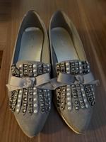 Schöne schicke hellgraue Schuhe Gr. 37 Nordrhein-Westfalen - Kamp-Lintfort Vorschau