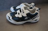 Hallenschuhe Turnschuhe Sportschuhe Lico Größe 28 blau-weiß Bayern - Puchheim Vorschau