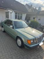 Mercedes-Benz 124 C Automatik 230 CE metallic Sachsen-Anhalt - Klötze Vorschau
