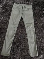Frauen Hose Jeans Replay dunkel grün 38 M Sachsen - Radebeul Vorschau