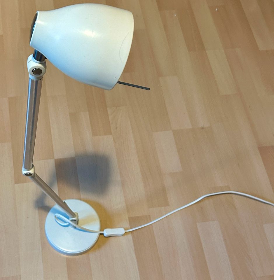 Schreibtischlampe in Darmstadt