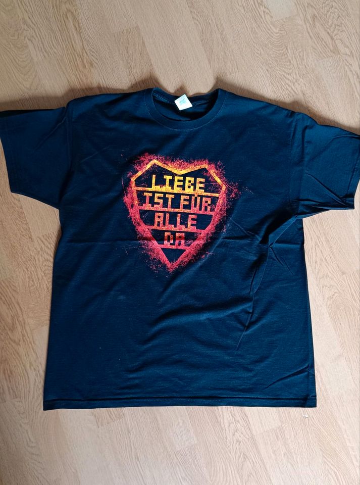 Rammstein T-Shirt XL Liebe ist für alle da in Metzingen