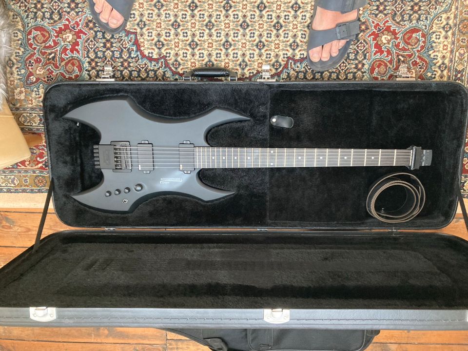 Steinberger Demon Baritone Synapse Gitarre in Hersbruck