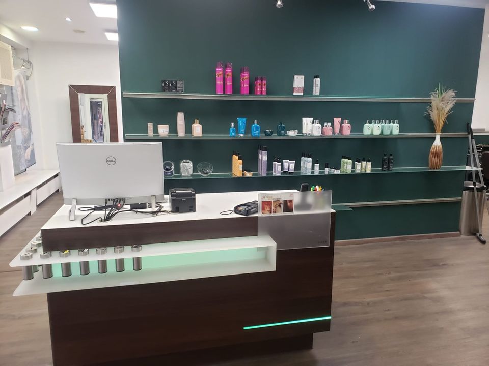 Miete Ladenlokal / Friseursalon / Verkaufsfläche Fußgängerzone in Bergisch Gladbach