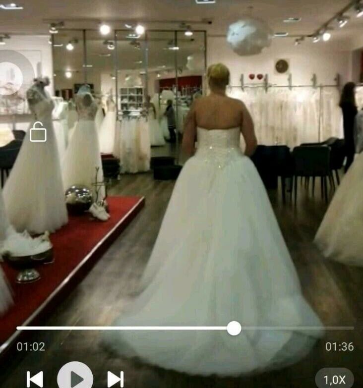 Verkaufe mein traumhaftes Prinzessinnen Hochzeit bzw Brautkleid in Reinfeld