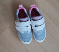 Lacoste 24 kinder (Mädchen) Sneakers Schuhe neuwertig Saarland - Völklingen Vorschau