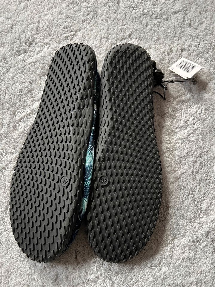 Schwimmschuhe Tauchschuhe  46 NEU BLAU Sport schwarz in Nürnberg (Mittelfr)