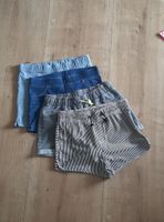 Tolle Jeans Shorts Partys 158 oder 164 komplett 6,50 EUR Sachsen - Naundorf bei Oschatz Vorschau