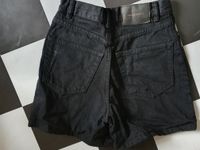 Shorts schwarz Gr.XS  Pull&bear  Bei Versand +2,90€  über paypal Dresden - Strehlen Vorschau