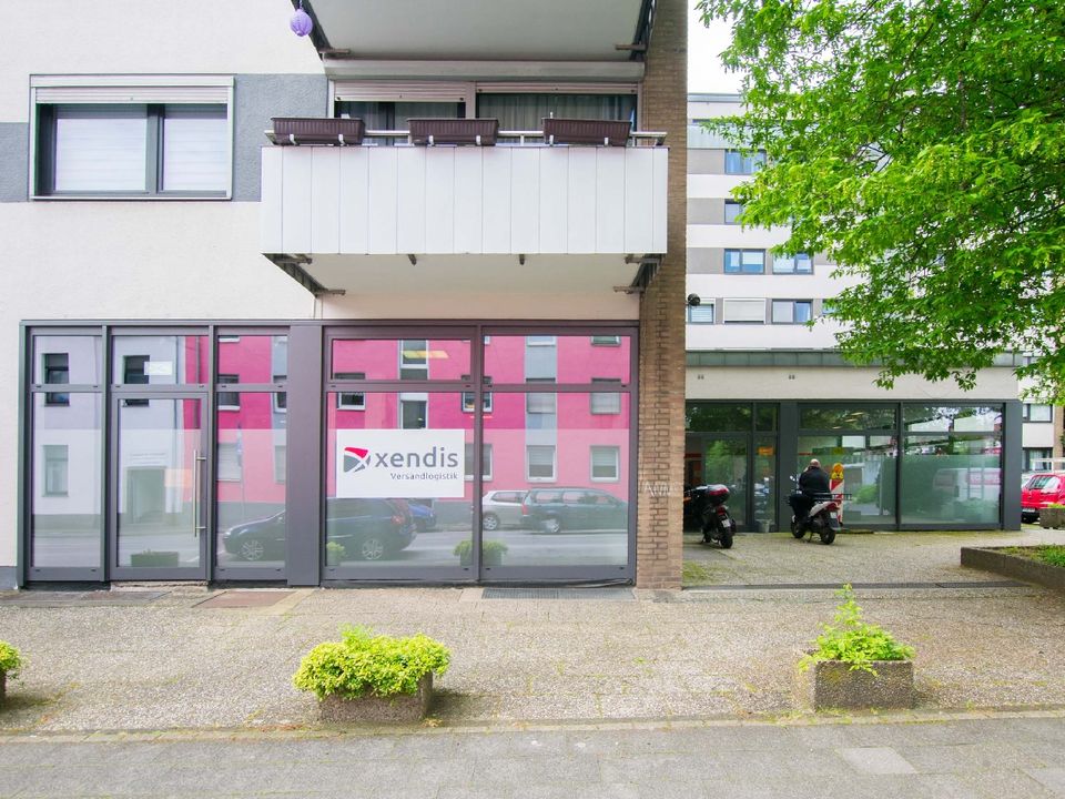 Erdgeschossfläche mit stufenlosem Zugang und 5-TG-Stellplätzen in frequentierter Lage in Mönchengladbach