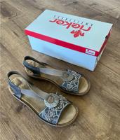 Rieker Sandalen Regina grau braun Leder Größe 39 NEU Niedersachsen - Winsen (Luhe) Vorschau