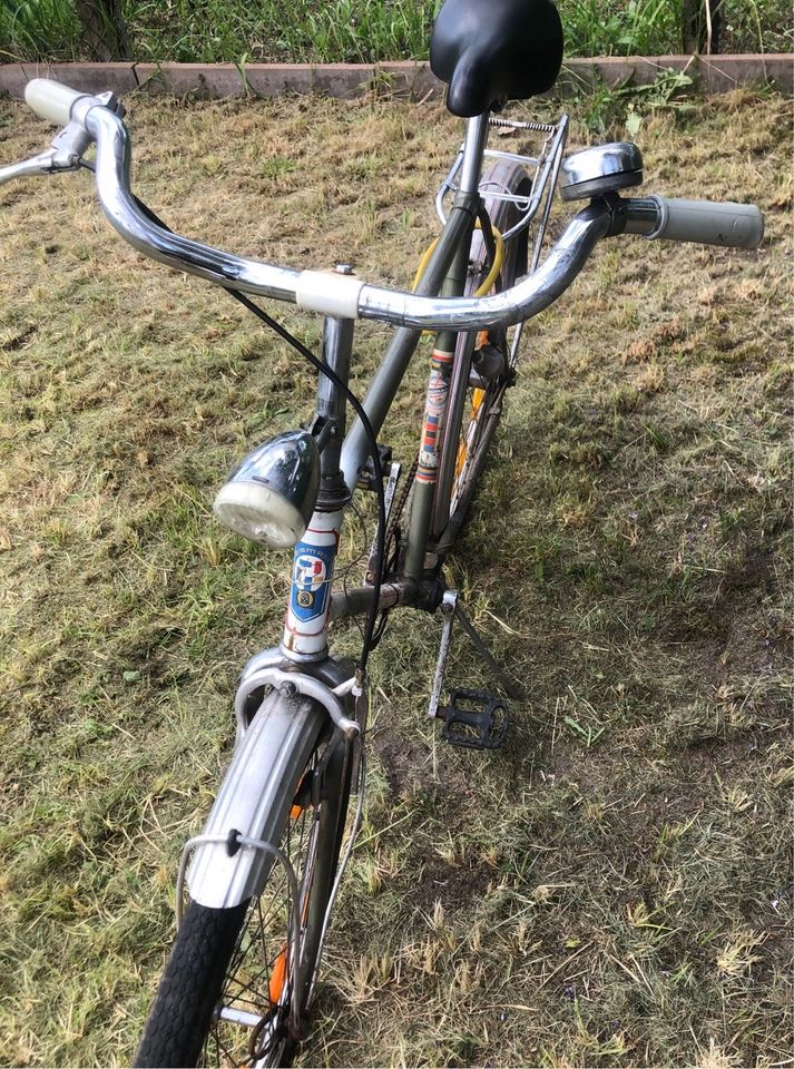 DDR Diamant 26zoll Herrenfahrrad fahrbereit in Genthin