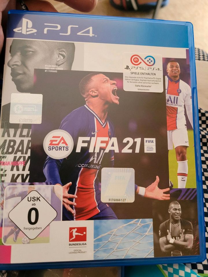 Sony PS4 (1 TB) in Delmenhorst