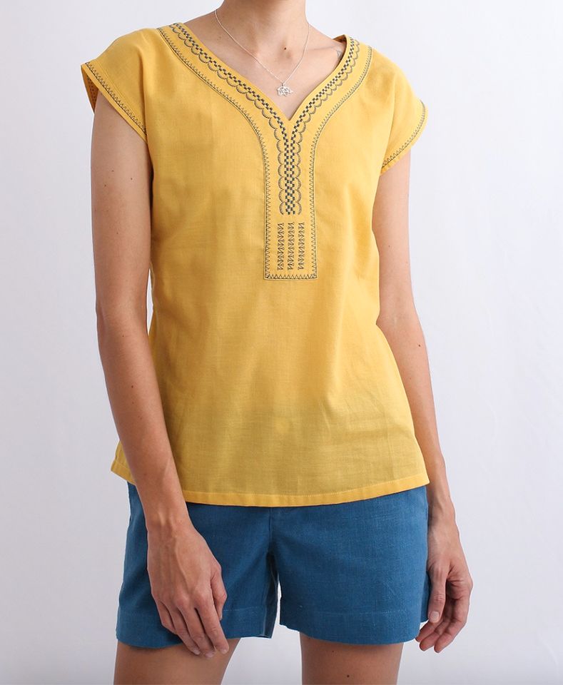 Bestickte Baumwollbluse/Embroidered Cotton Blouse in Berlin