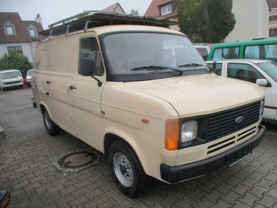 Ford Transit 2,4D Oldtimer, orig. 61000km, Wohnmobil in Augsburg