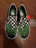 VANS Classic Slip-On (Marvel) US 6,5 Gr. 38,5 Brandenburg - Rehfelde Vorschau