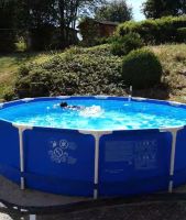 Swimming Pool INTEX Metal Frame 7.199 Liter mit Poolheizung Hessen - Ebersburg Vorschau