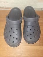 Crocs Herren Badeschuhe Hausschuhe Gr. 41 - 42 Hessen - Ebsdorfergrund Vorschau