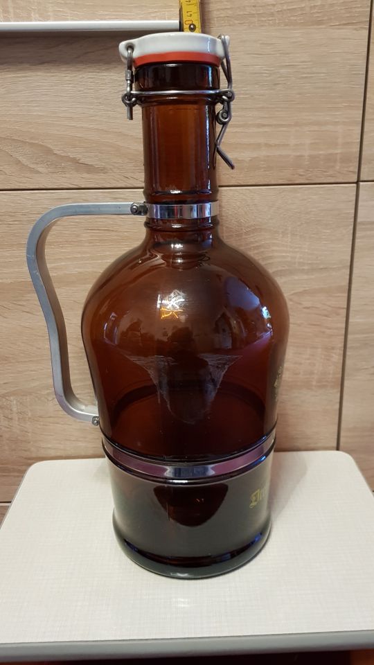 Große Bierflasche mit Henkel "König von Flandern" 3 L in Welden