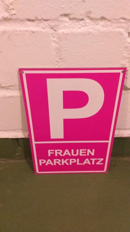 Frauenparkplatz Schild in Dorsten