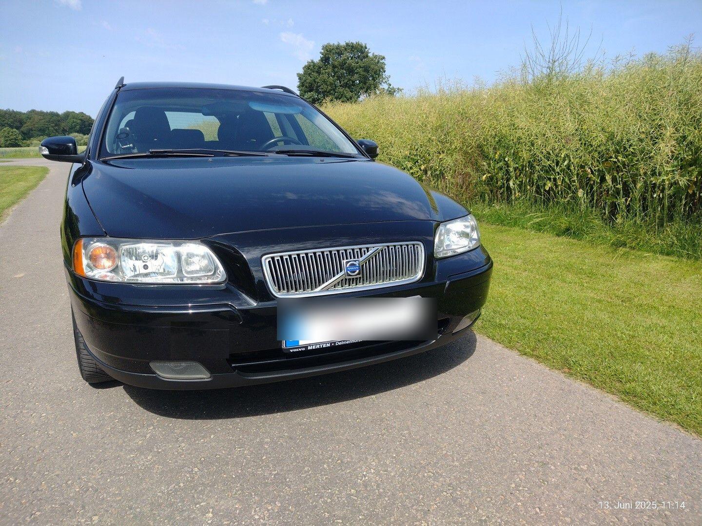 Abbildung des Autos Volvo V70 II  2.4  Autom…