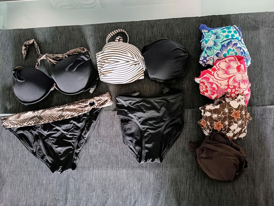 6 Bikinis* Gr. 40-42* in Würselen