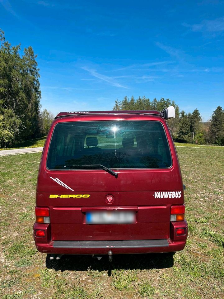 VW T4 MULTIVAN 2,5TDI SYNCRO UND WESTFALIA AUFSTELLDACH!!! in Bad Tölz