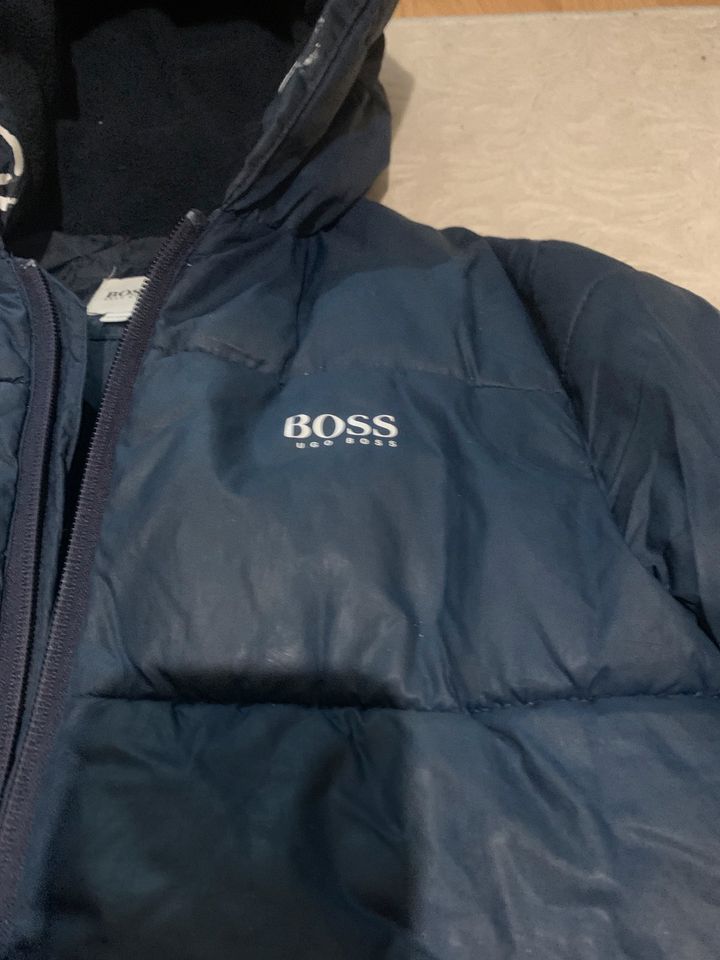 Original BOSS Hugo Boss 10-134 Kinder winterjacke daunen Jacke in Berlin