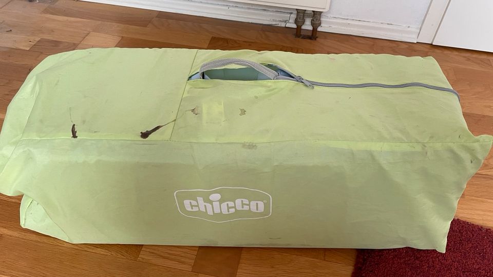 Kinderreisebett Chicco 122 x 63cm in Frankfurt am Main