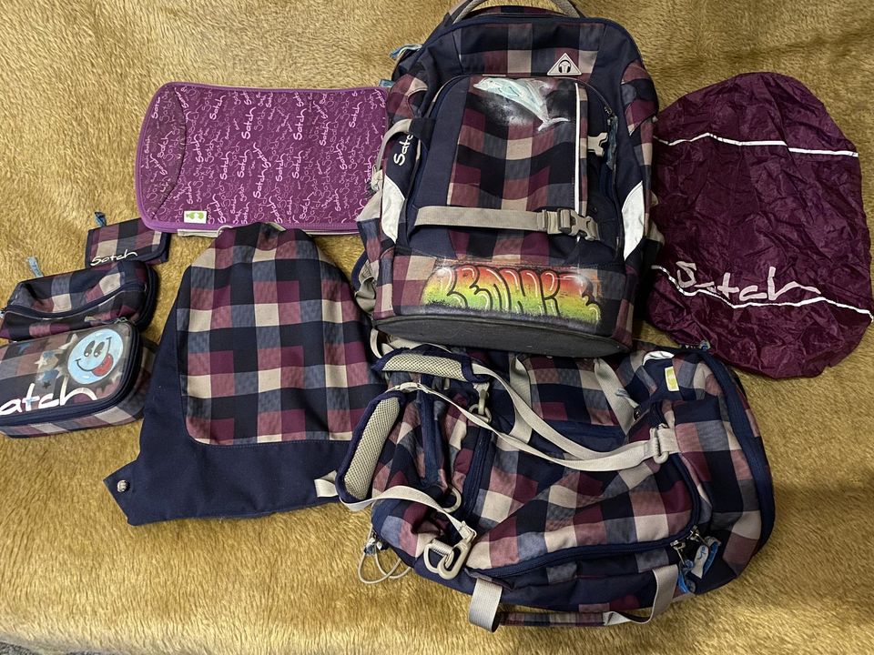 Schulrucksack-Set Satch Pack Berry Carry 8-tlg. siehe Bilder in Hannover